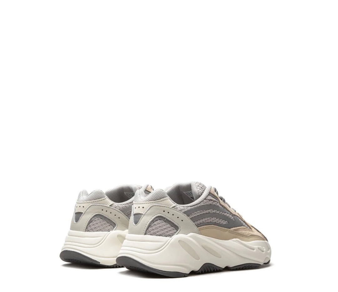 Yeezy Boost 700 V2 Cream Mens 7.5 (women 9)