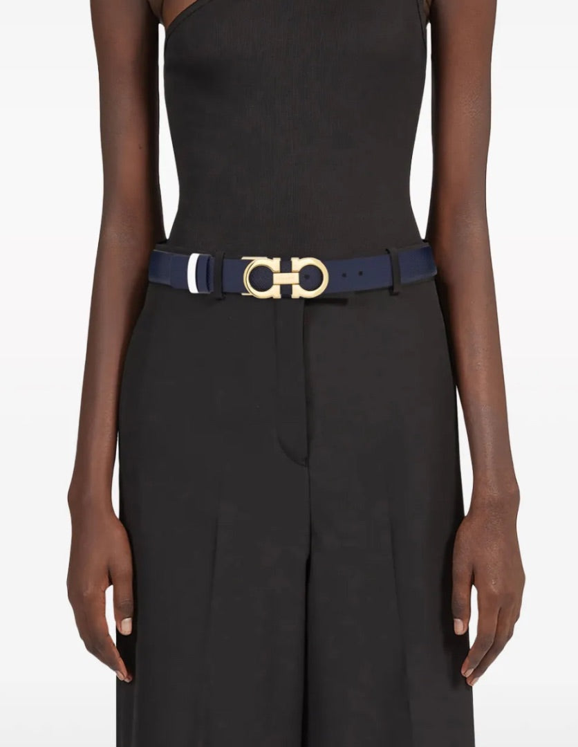 Ferragamo Gancini-Plaque Reversible Leather Belt - Size 95