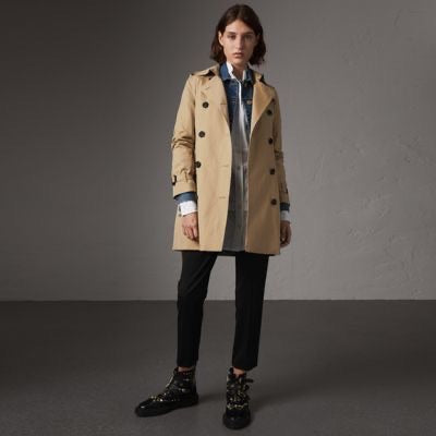 Burberry Sandringham Trench 0