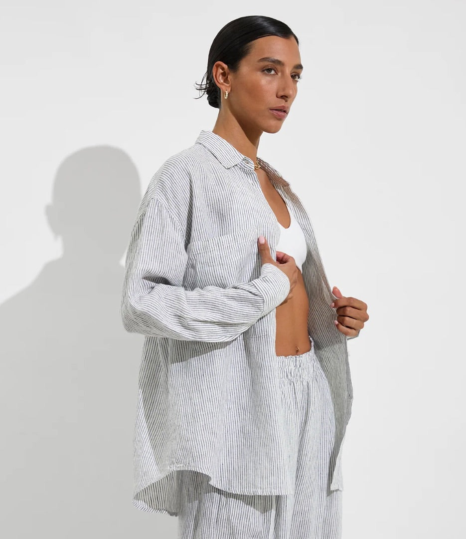 Left on Friday Getaway button Down S