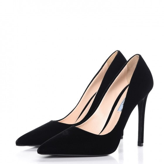 Prada Velvet Pointed Toe Pumps in Black - Size 39.5