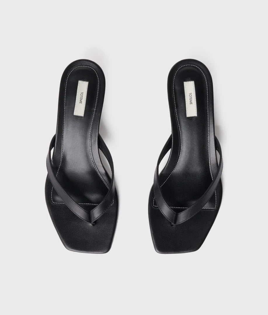 Toteme Leather Heeled Flip Flops (New) - Size 38