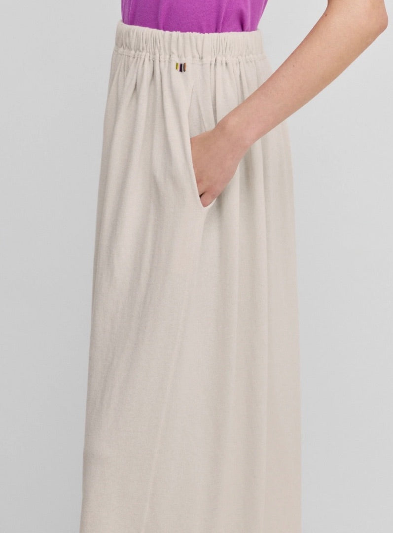 Extreme Cashmere n°403 Mary Short in Bone - O/S (Brand New)