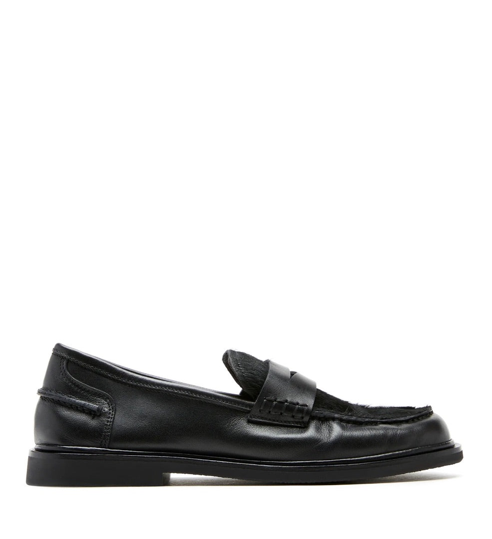 La Canadienne Magnolia Pony Hair Leather Loafer - Size 9.5