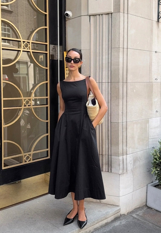 Yogani Boutique Jacqueline Dress in Black - Size Small (New)