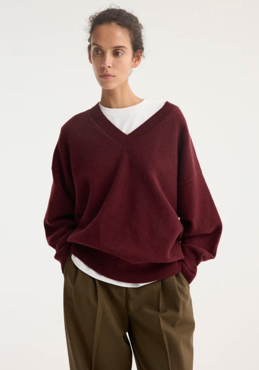 Rohe V-Neck Knitted Jumper Burgundy 36