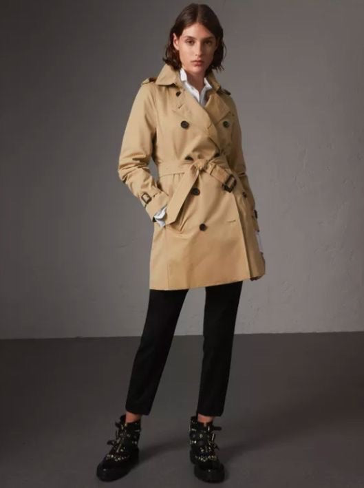 Burberry Sandringham Trench 0